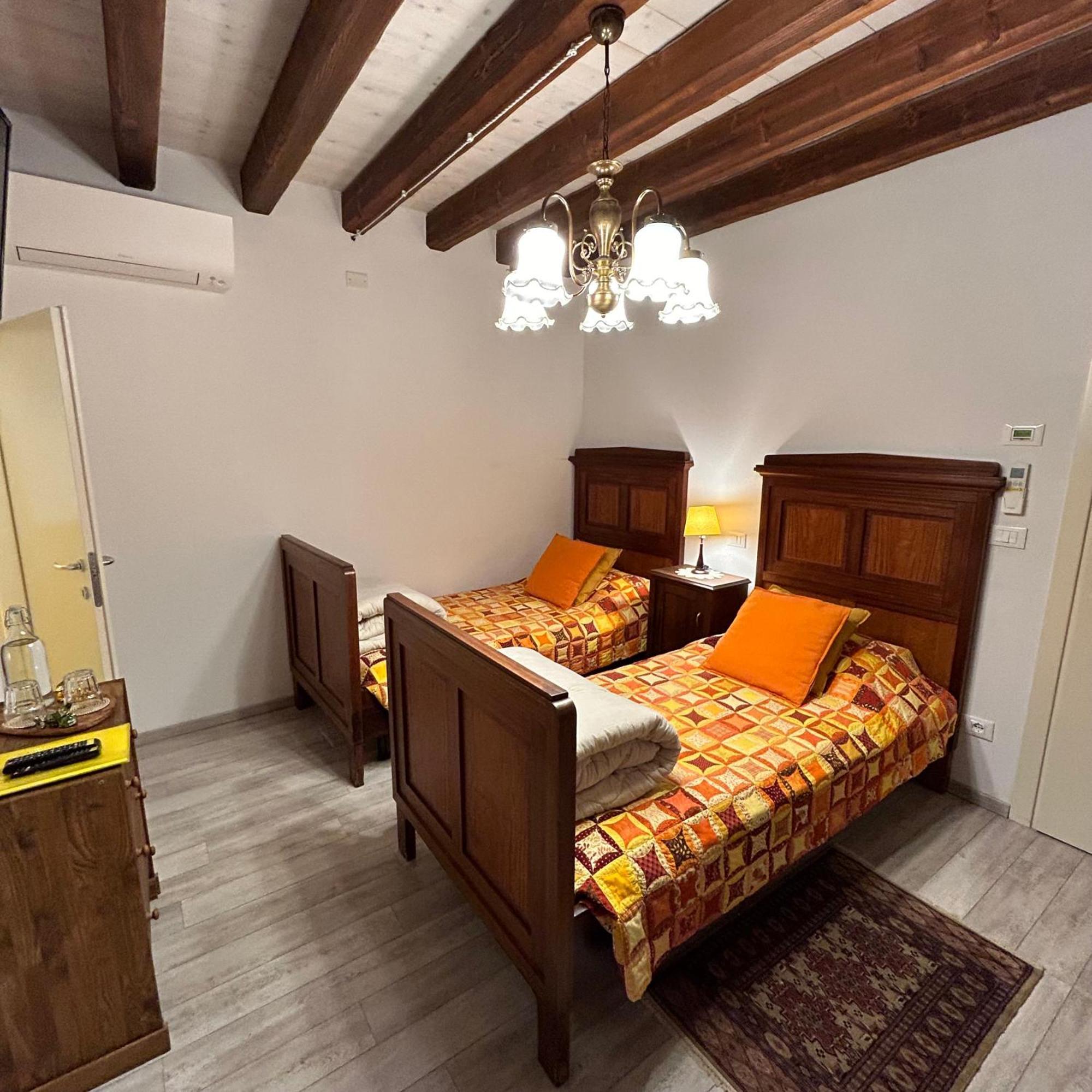 시비달레델프리울리 Domus Iulii B&B 외부 사진
