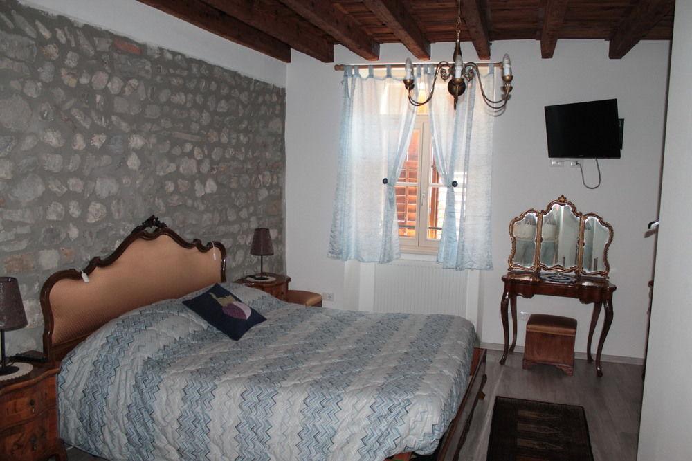 시비달레델프리울리 Domus Iulii B&B 외부 사진