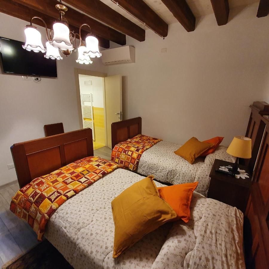 시비달레델프리울리 Domus Iulii B&B 외부 사진